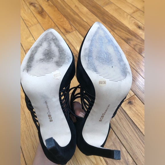 BCBG GENERATION-Caliko suede strappy elastic pumps. Size 6M. Black - Picture 7 of 16